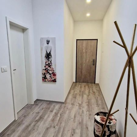 Ljubljana Central Cozy Apartment W Free Parking Buitenkant foto